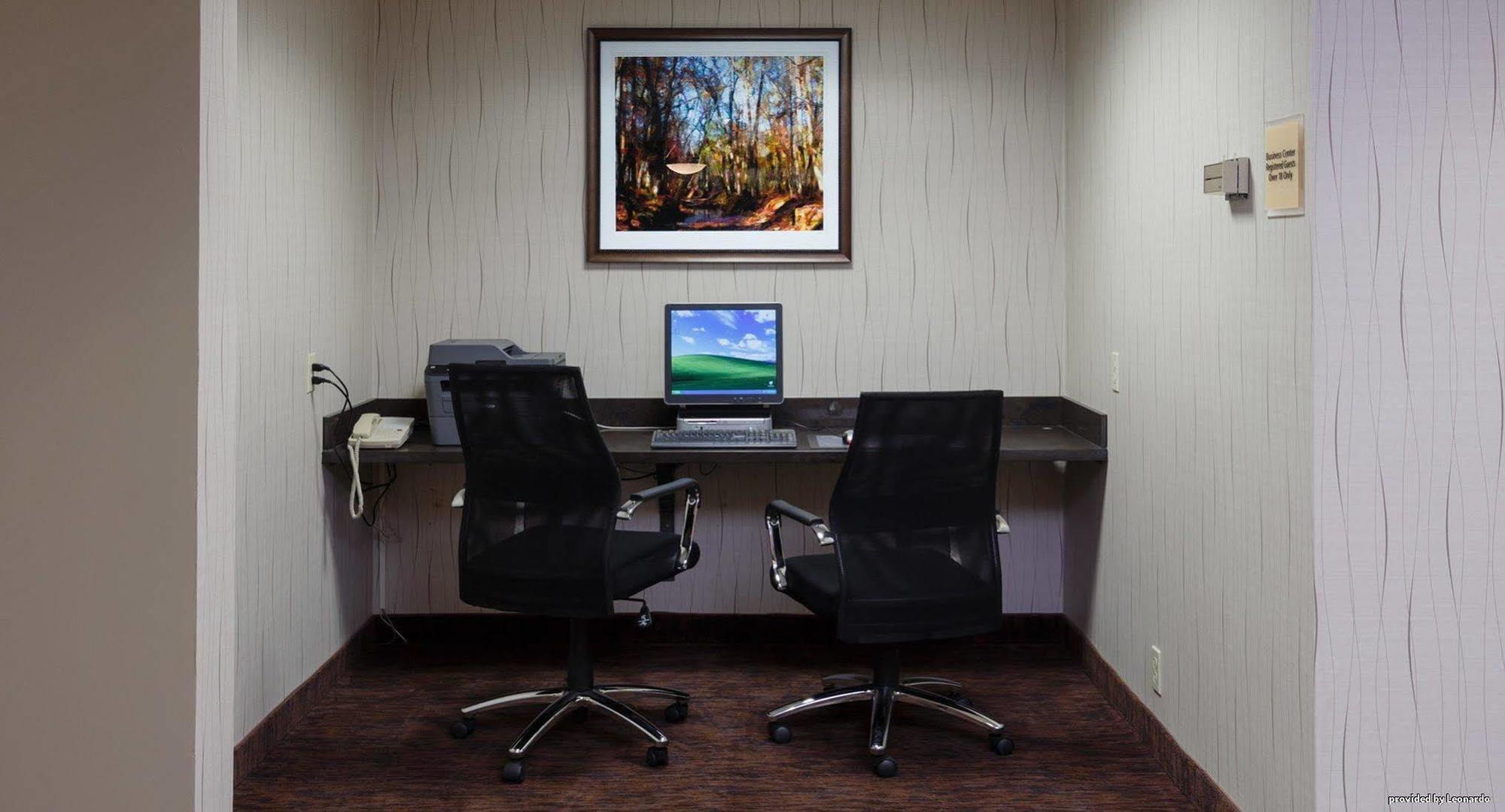 Norwood Inn & Suites Mankato North Mankato Esterno foto
