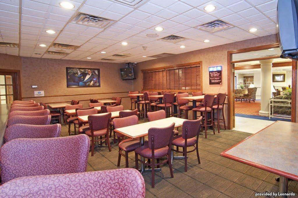 Norwood Inn & Suites Mankato North Mankato Esterno foto